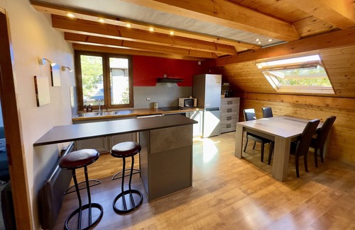Saint-Pierre-d'Albigny Apartment | Chez Fred Cosy flat in Saint Pierre d'Albigny Your pets are welcome