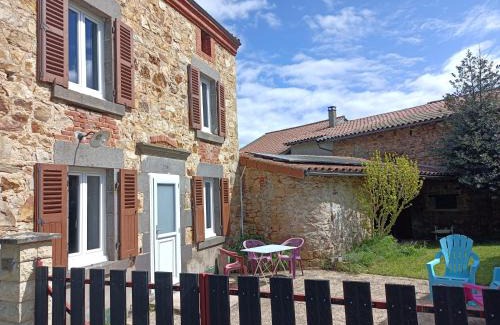 Saint-Jean-Saint-Gervais House | Cozy Family Retreat at Chez Gueguette with Great Dining