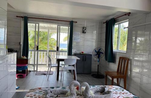 Rangiroa Apartment | Ocean-View Comfort at Chez Guy with Breakfast Included