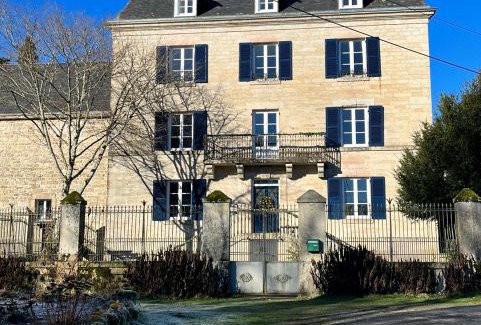 Vidaillat Bed & Breakfast | Discover Chez Jallot: Family-Friendly with Top-Rated Dining