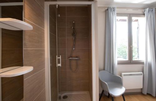 Genay Apartment | Family-Friendly Stay at Chez Jostel - Rated 7.5/10