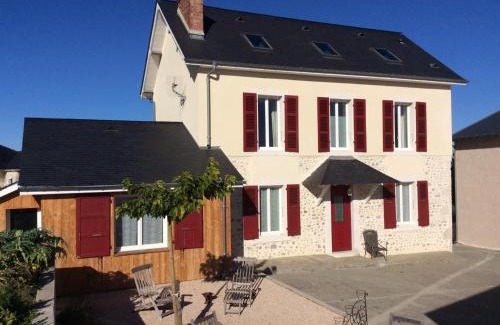 Rontignon House | Discover Chez Juliette: Family-Friendly Gite with Top Reviews
