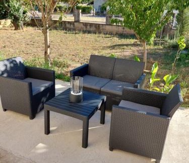 Montfavet Apartment | Family-Friendly Stays at Chez Kaïs - Rated 9/10 by Guests