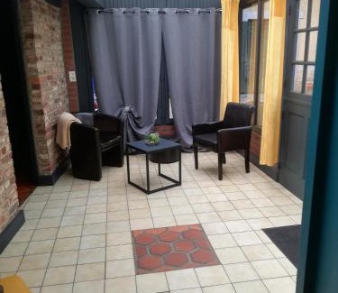 Arrest House | Pet-Friendly Retreat at Chez Kathie with Top Ratings
