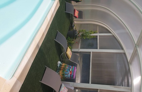 Aureilhan House | Welcoming Stay at Chez Kelly du Brésil with Pool Access