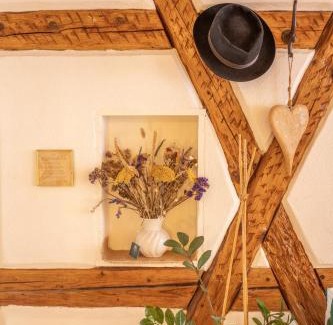 Barr Apartment | Authentic Stay at Chez l'Alsacien - 4-Star Guest Oasis