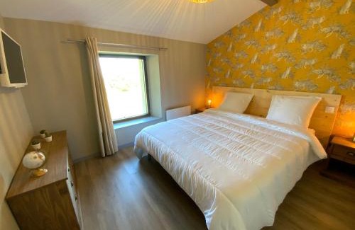 Neuville House | Discover Oceanfront Relaxation at CHEZ LE DAMIAN Hotel