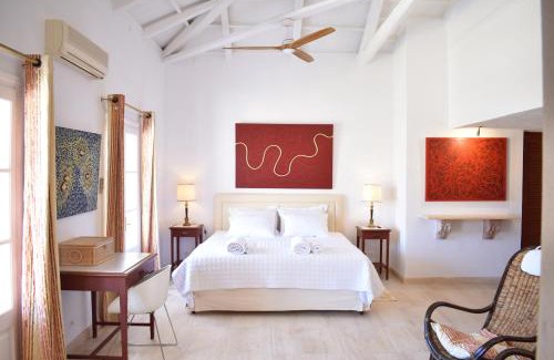 Hydra House | Unforgettable Stay at Chez Le Goff: 4-Star Oceanfront Retreat