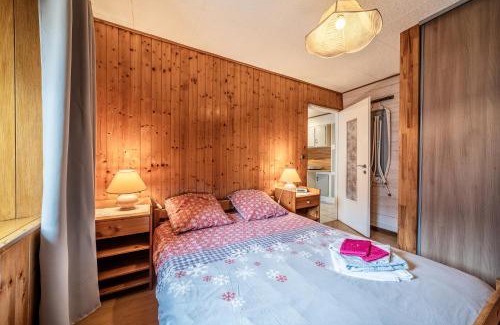 Bernex Apartment | Top-Rated Family and Pet-Friendly Stay at Chez les Charles