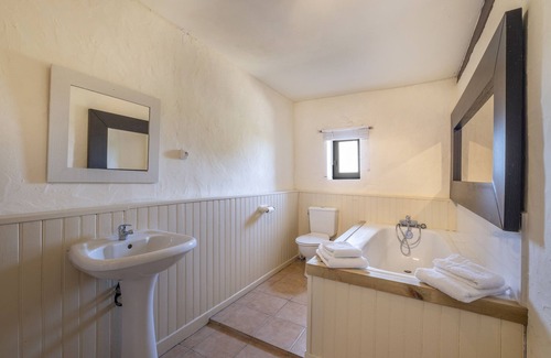 Sud Charente Other | Discover Chez les Rois: Luxury Retreat in La Charente