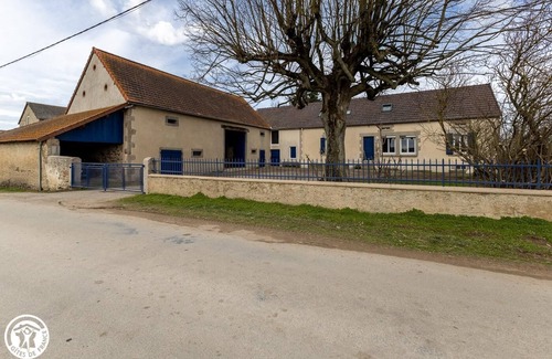 Genouillac House | Family-Friendly Retreat at Chez Mémé - Lapeyrouse