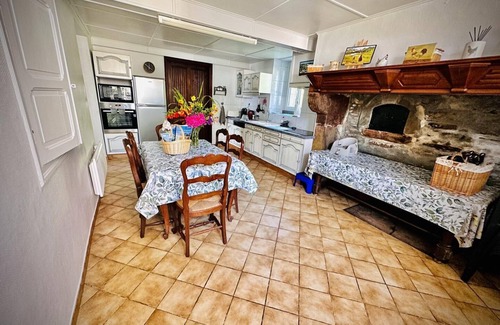 Asson House | Family-Friendly Retreat at Chez Marie - Asson Gîte