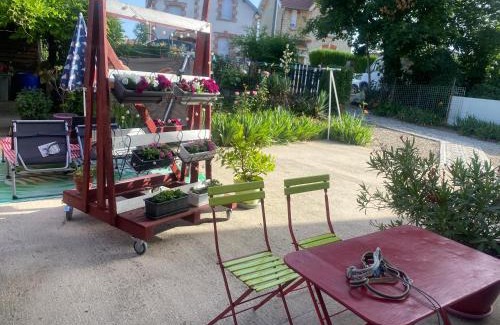 Saint-Dizier Apartment | Pet-Friendly Stay at Chez Marilou - Rated 9.4/10!