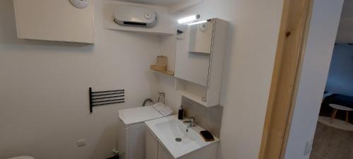 Laval Apartment | Book Studio Laval: Pet-Friendly & Family Approved Retreat