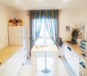 Perpignan Apartment | Discover Chez Jenny: Pet and Child Friendly Retreat