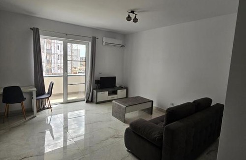 Timisoara Apartment | Pet-Friendly Retreat at Chez Miha - Guest Rated 10/10!