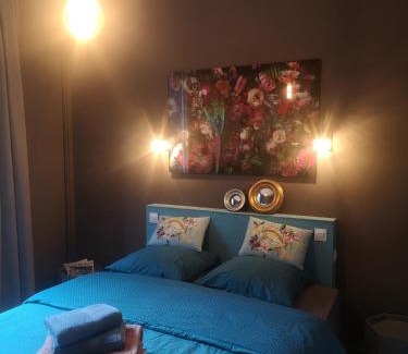 Cassaniouze Bed & Breakfast | Budget-Friendly Stay at Chez Mikki: Pet Friendly & Breakfast