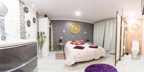Frevillers Bed & Breakfast | Chez Mumu: Family-Friendly Retreat with Pool and Hot Tub