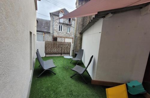 Clarac House | Family-Friendly Retreat at Maison Marignac Hotel