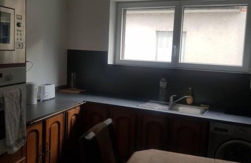 Beaulieu-sur-Loire House | Pet-Friendly Stay at Chez Nino with Free WiFi!