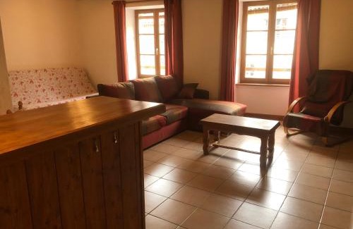 Chilhac Apartment | Family-Friendly Retreat at Chez Nous with Top Guest Ratings