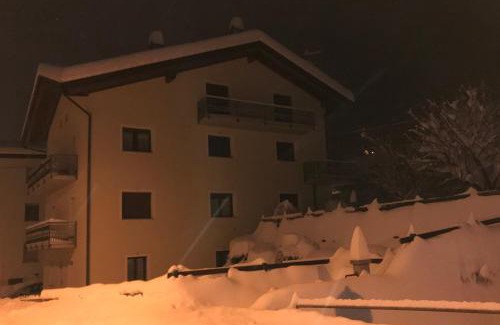 Ampaillant Apartment | Family-Friendly Retreat at Chez Pépé Louis - Rated 8.3/10