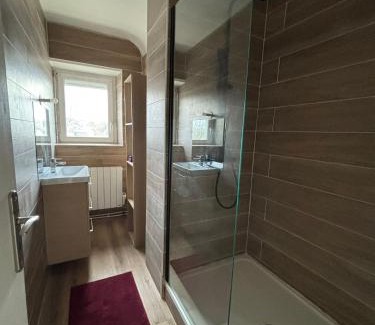 Chateaulin Apartment | Comfortable Stay at Chez Paul with Hot Tub & Family Amenities