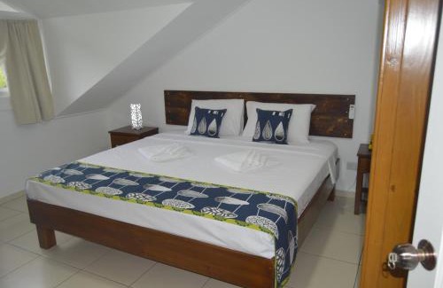 Mahe Island House | Family-Friendly Stay at Chez Payet Airport Guesthouse