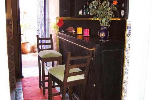Douar Sidi Youssef Ben Ali House | Family-Friendly Retreat at Chez Peyo for Memorable Getaways