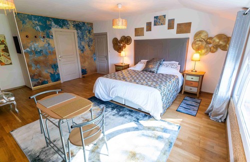 La Pomarede Bed & Breakfast | Explore Unique Themes at Chez Phil - Family & Pet Friendly