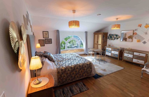 La Pomarede Bed & Breakfast | Explore Unique Themes at Chez Phil - Family & Pet Friendly