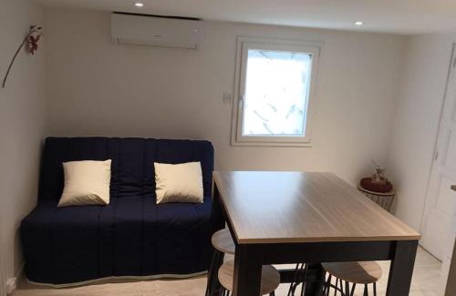 Meximieux Apartment | Welcoming Chez Rémi: Family-Friendly Retreat with Great Reviews
