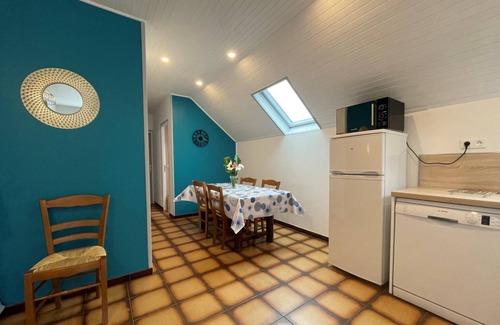 Sainte-Colome House | Pet-Friendly Stay at Chez Rechou 1 in Sainte-Colome