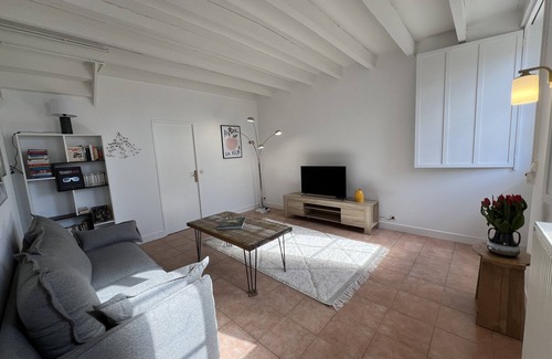 Thesee House | Discover Comfort at Chez Riton - Château de Thésée
