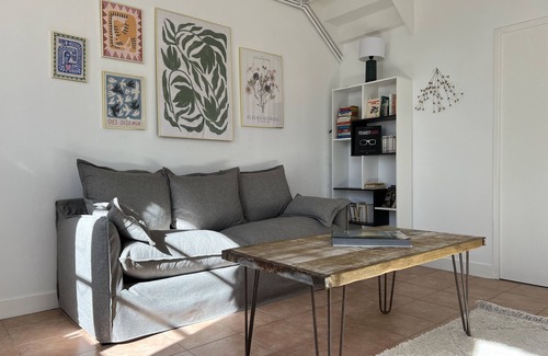 Thesee House | Discover Comfort at Chez Riton - Château de Thésée