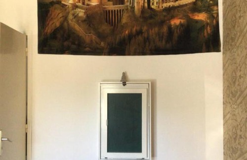 Vedene House | Delightful Stay at Chez Sabrina et Alex with Pool Access