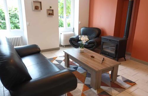 Thenioux House | Pet-Friendly Retreat at Chez Tartine: Rated 9.6/10 by Guests