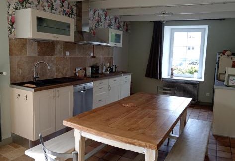 Taillancourt House | Family-Friendly Stay at Chez Tatie Valou - Rated 8/10