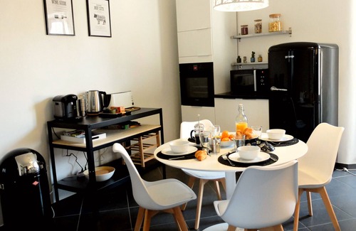 Saint Joseph/Mittelharth Apartment | Cozy Chez Thomas: 2BR Retreat in Colmar with Breakfast