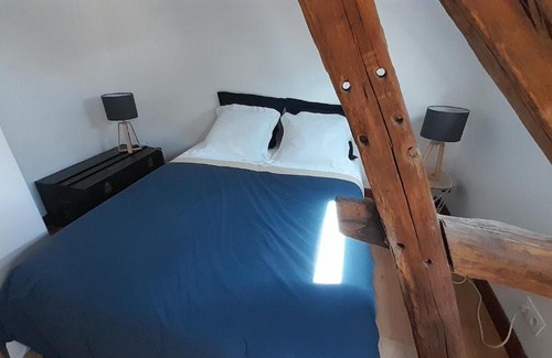 Sezanne House | Pet-Friendly Getaway at Chez Thomas with High Guest Ratings