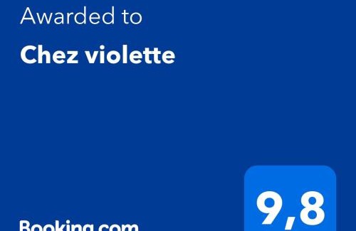 Evreux House | Pet-Friendly Stay at Chez Violette - Rated 9.8 by Guests