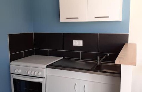 Les Epesses Apartment | Experience Comfort at Chez Virginie et Jacky - 9.4/10 Rated