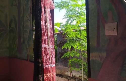 Oussouye House | Comfortable Stay at Chez Yaya - Family-Friendly Retreat