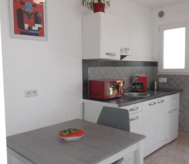 Angles Apartment | Exceptional Stay at Chez Yolande - Child Friendly Retreat