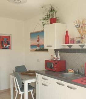 Angles Apartment | Exceptional Stay at Chez Yolande - Child Friendly Retreat