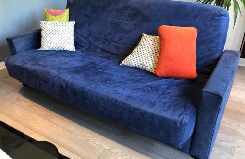Quartier du Vieux-Pont - Sainte-Genevieve Apartment | Elegant Stay at ChezClervie Near Paris La Défense Arena