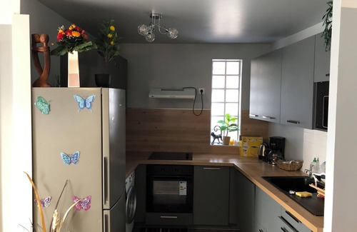 Plateau — Pyramide Apartment | Convenient Super Duplex Near Orly Airport with Spa & Kitchen