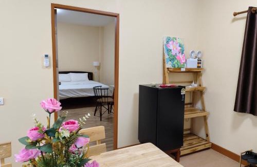 Old City House | Chiang Mai Downtown Privacy Home