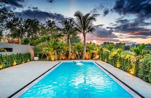 Saraphi Villa | Exquisite Chiang Mai Villa with Private Pool and Amenities