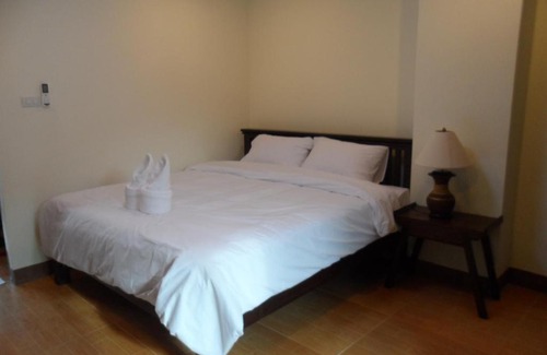 Chang Phueak Hotel | Budget-Friendly Stay at Chiang Mai P Place with Breakfast